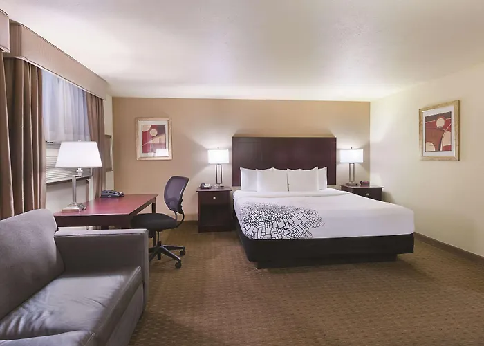 La Quinta By Wyndham Portland Nw