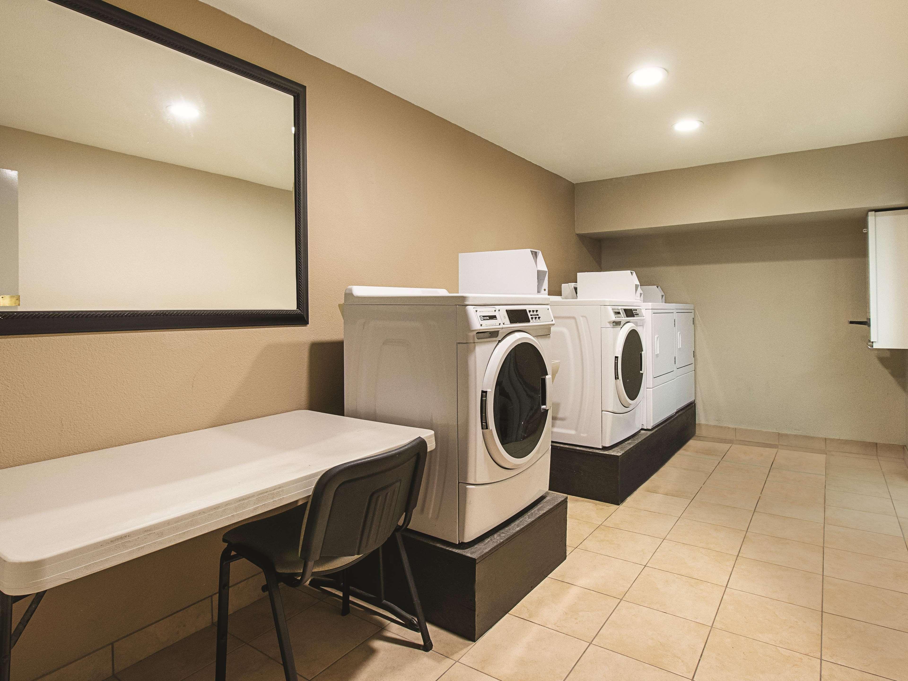 Hotel La Quinta By Wyndham Nw 3*