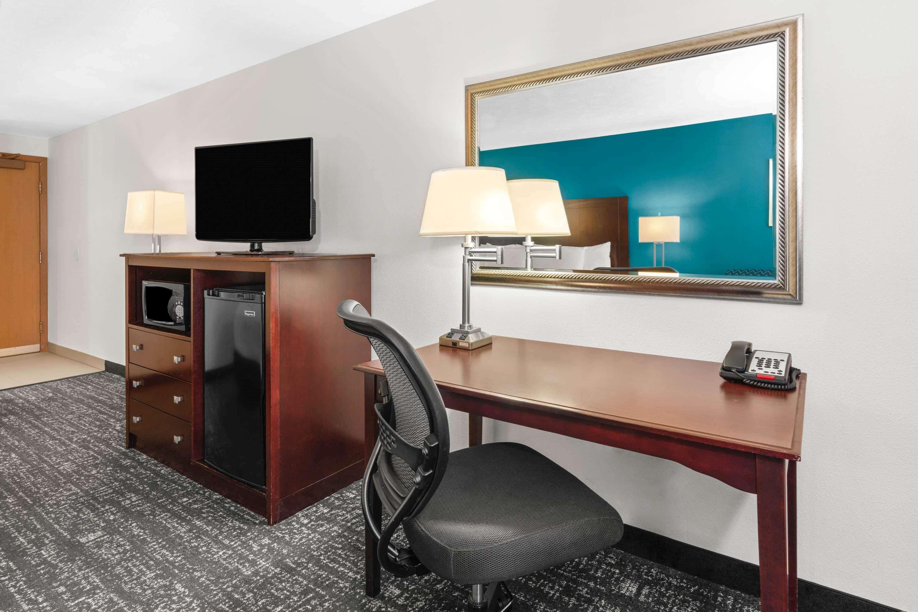 La Quinta By Wyndham Nw 3*