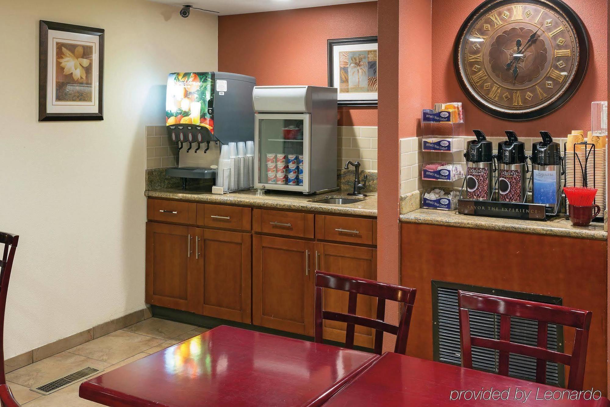 Hotel La Quinta By Wyndham Nw 3*
